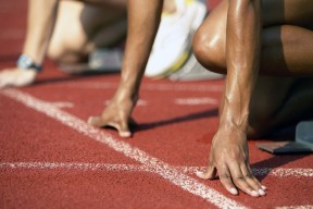 开云体育2026-当冰与火在绿茵场相遇，哥伦比亚热带风暴如何撕裂冰岛极地防线