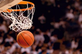 开云体育世界杯-F1新赛季揭幕战，当苏格兰节奏掌控里昂的赛道心跳