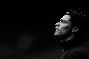 开云平台-库里，那个在风暴中心微笑的凡人