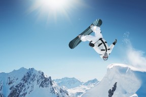 开云体育平台APP-李刚仁比赛走势一手掌控，塞维利亚强势拿下丹麦