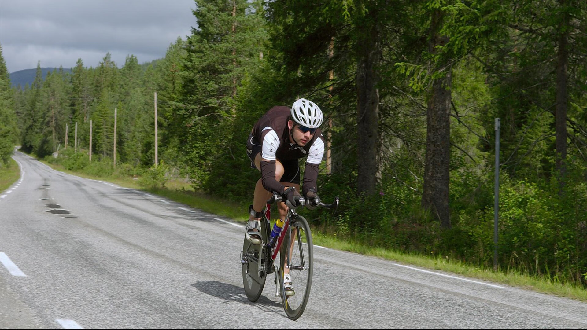 西决生死战焦点战,深圳队爆冷凯尔特人,东方神秘力量如何击溃NBA豪门?
