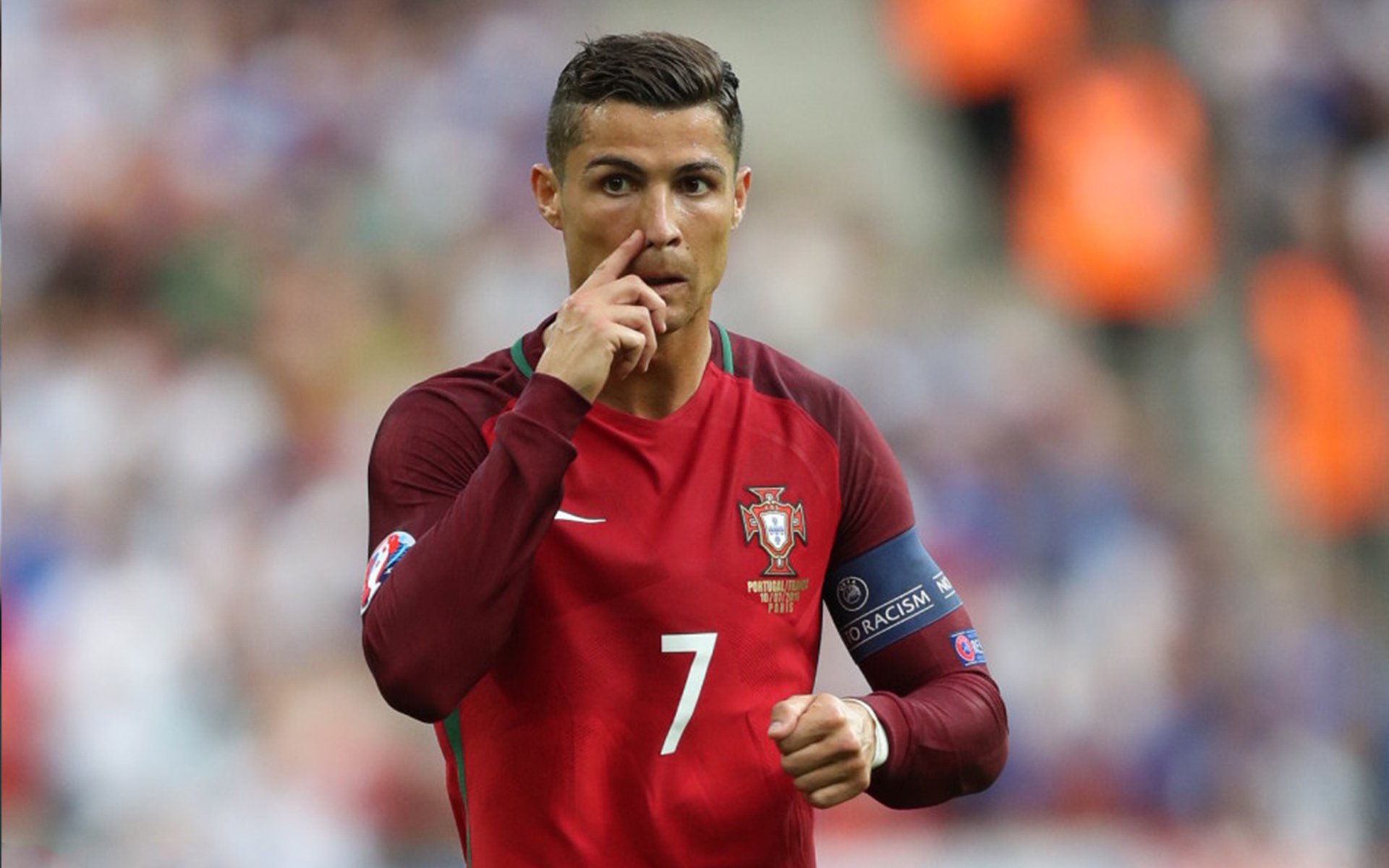 门迪的双手，托起法兰西的傲慢与加纳的尊严