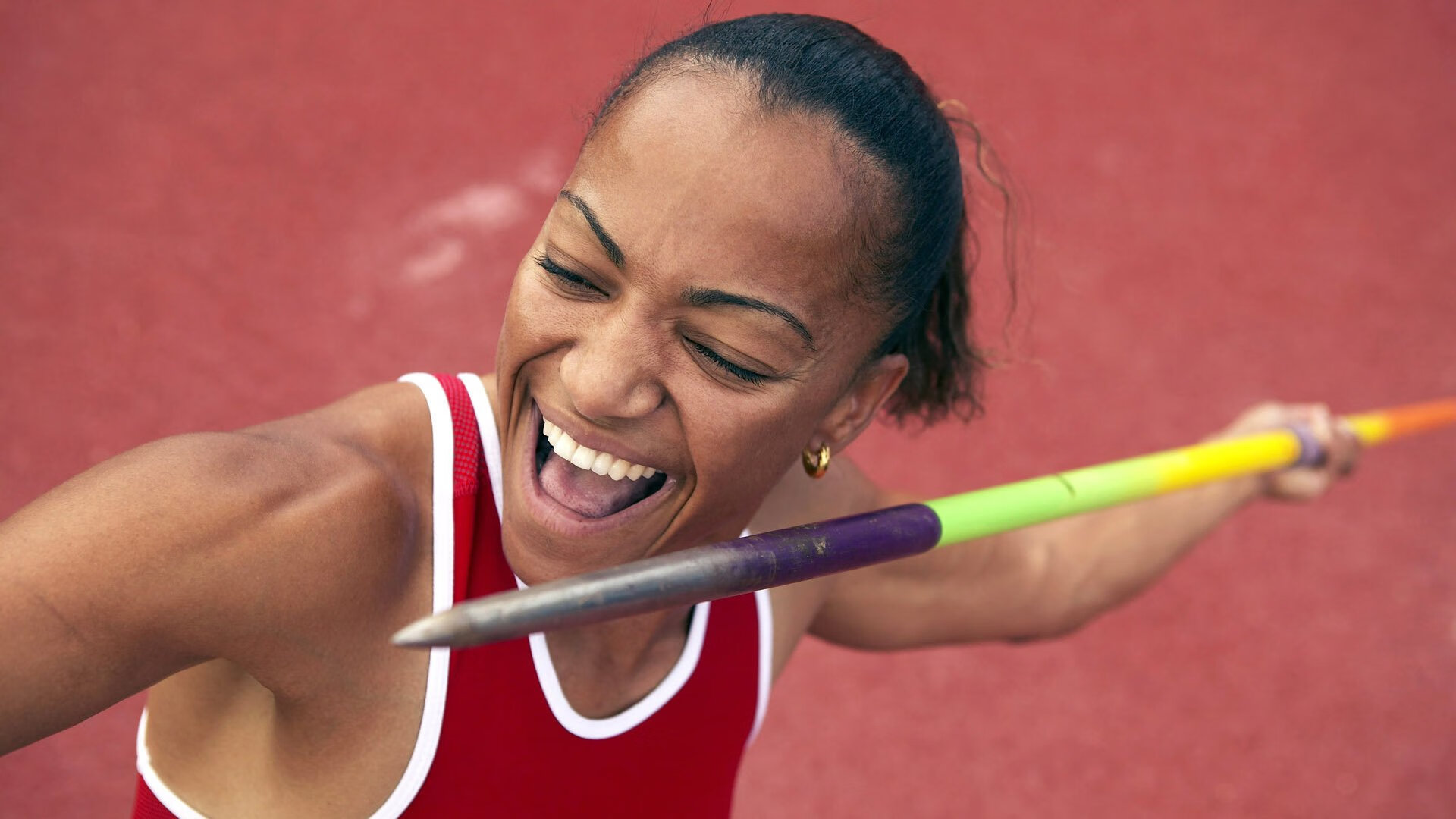 东决关键战焦点战,掘金压制奇才,战术铁幕下的无声绞杀