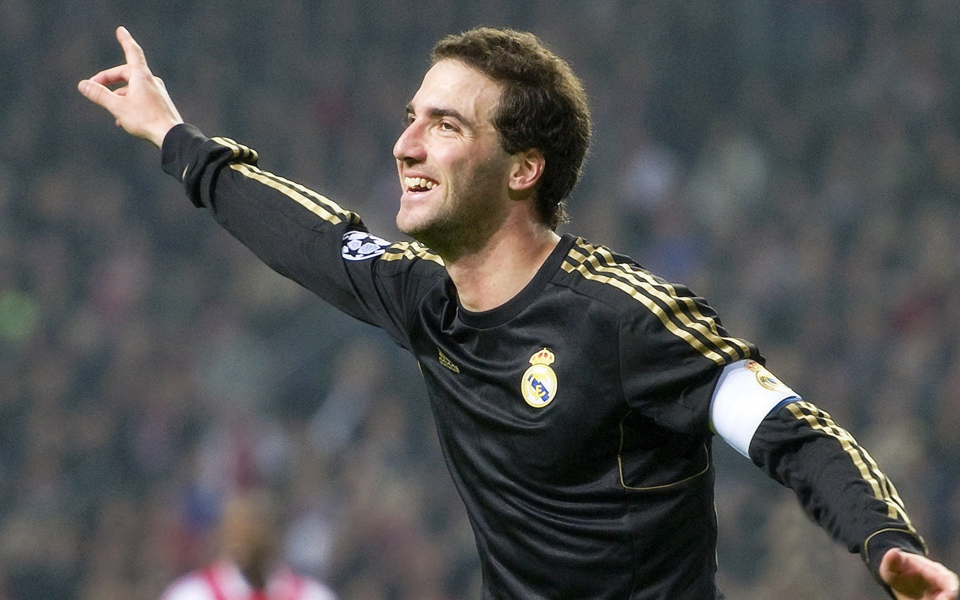 库里欧冠接管比赛，吉林战术压制老鹰，体育智慧无疆界